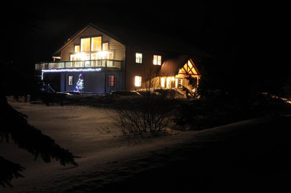 Lac-SuperieurLe Nomade Mont Tremblantアパートメント エクステリア 写真